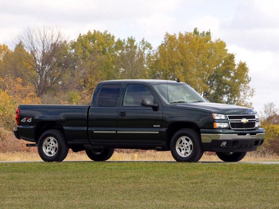  Chevrolet Silverado Hybrid Extended Cab 2004 года  (фото 6 из 9)